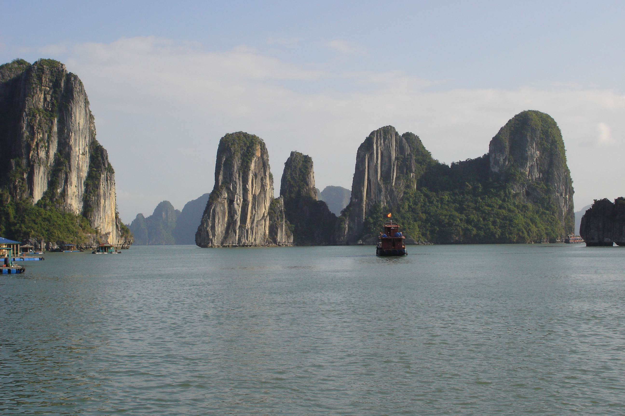 Quần đảo Vịnh Hạ Long